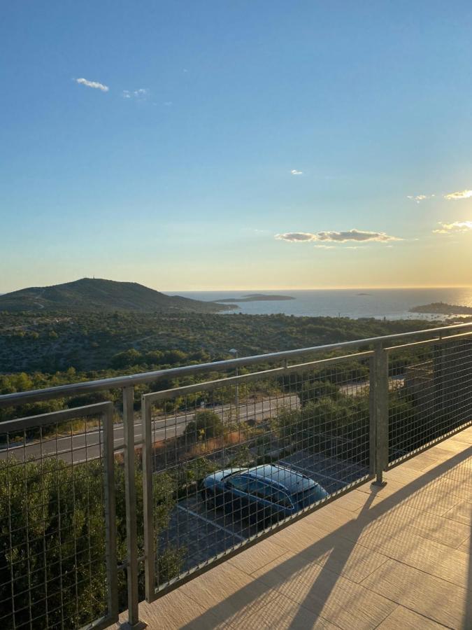 Apartments Carpe Diem Primošten Exteriör bild